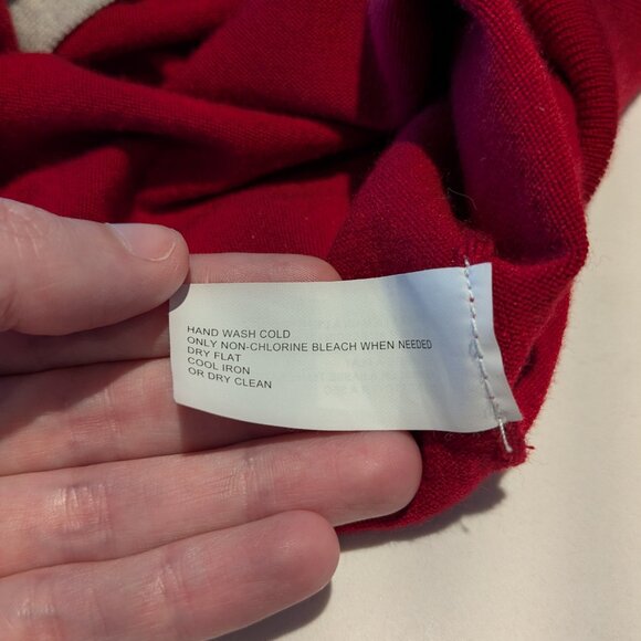 Banana Republic Merino Wool Cardigan - Cherry Red - XS - Picture 6 of 6